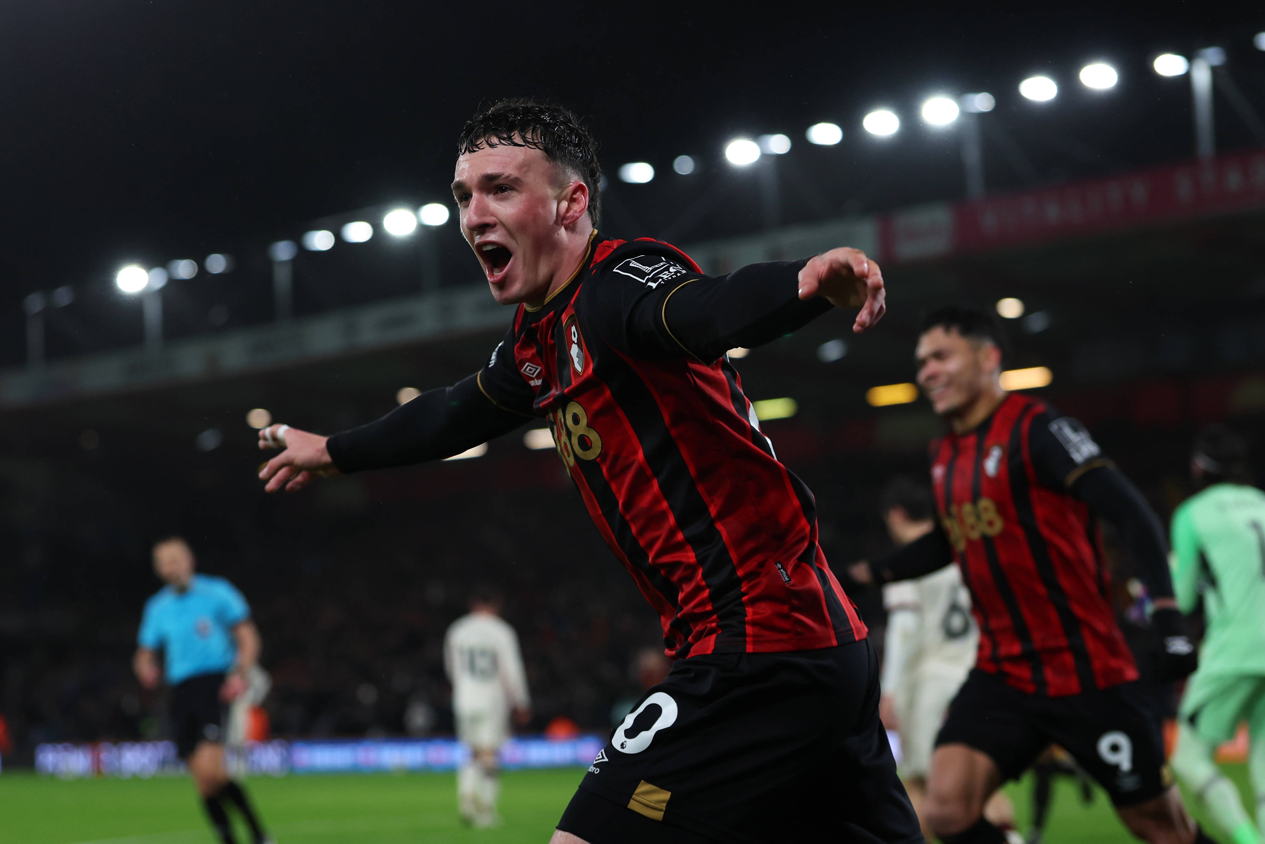 星空体育在线登录-TA:伯恩茅斯即将1950万+500万欧买断希门尼斯,米兰皇马各拿50%