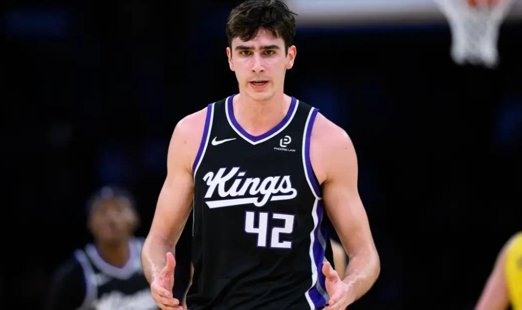 星空体育官方入口-威少苦等!国王116-111险胜爵士,德罗赞41+4+11+3,海耶斯16+5+8