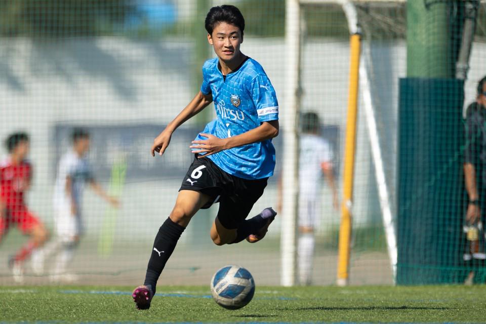 星空体育-关德晴代表日本U19首发，成为第2名代表日本参加土伦杯的华裔